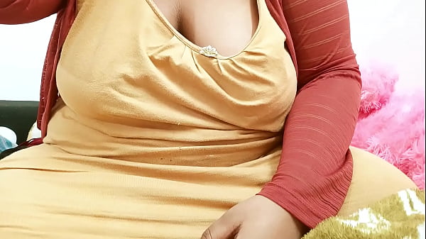 Bhabhi indiano bengalese con tette sexy