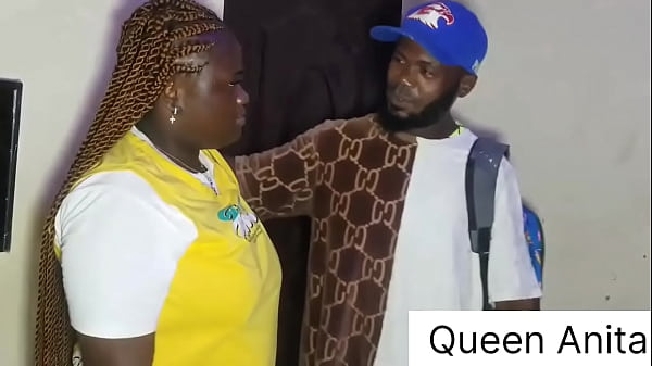 क्रिसमस के लिए अगले घर में पार्टी करें